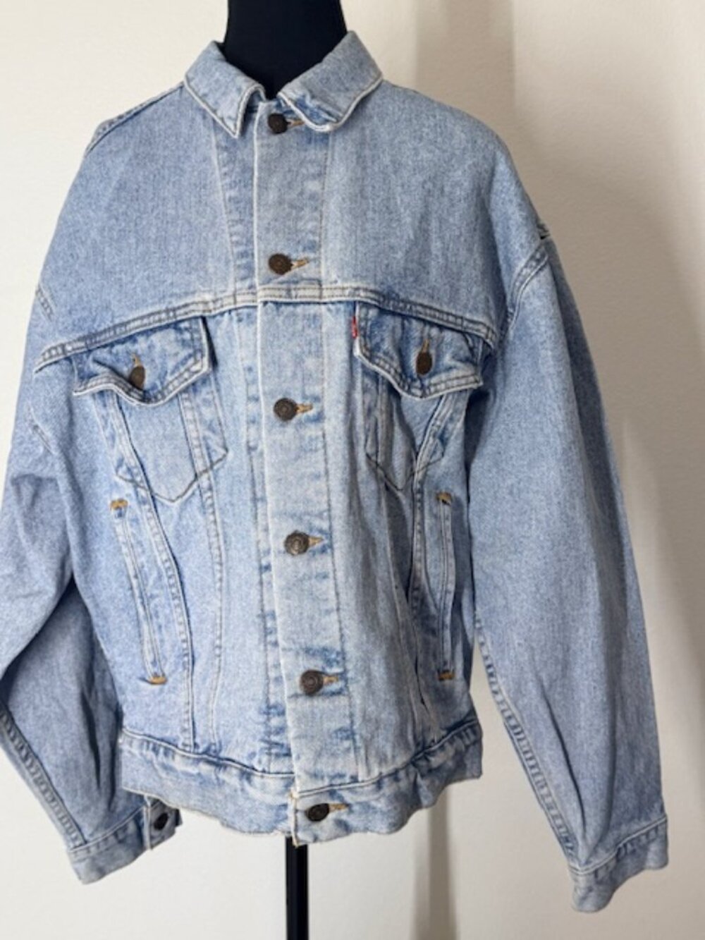 Levis vintage denim trucker jacket M